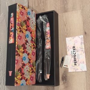 Calista Perfecter Pro+ Heated Round Brush Hair Styling Tool NIB Christmas Gift